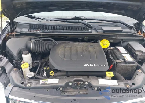 2014 Chrysler Town & Country Touring z USA, uszkodzony, nr VIN 2C4RC1BG2ER409239